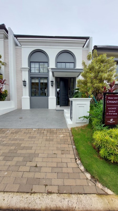 Rumah Design Modern Minimalis Cluster Chianti Citra City Sentul