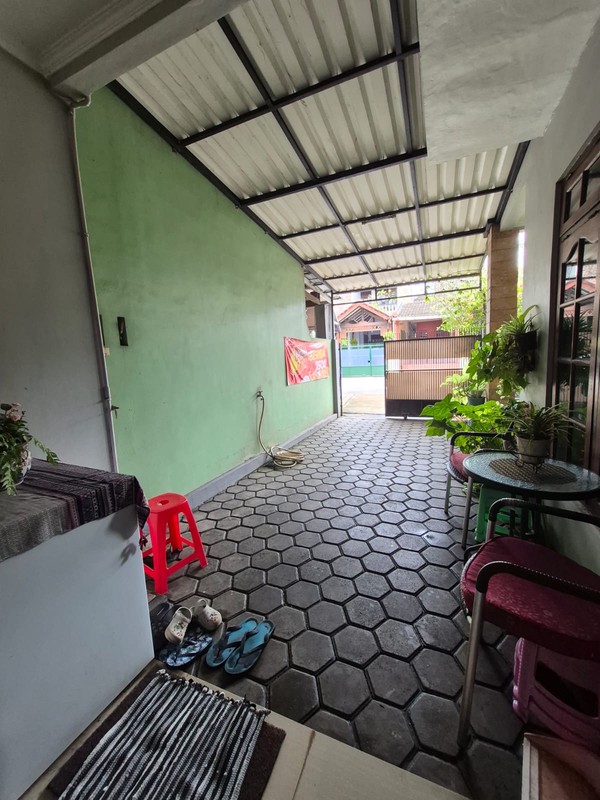 Dijual Rumah 2 Lantai Lingkungan Nyaman di Kelapa Dua - Depok