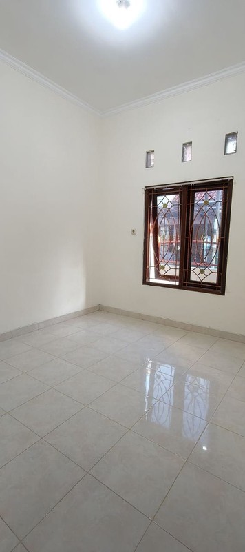 Hunian Asri & Strategis, Rumah Cantik di Dalam Perum Panggungharjo, Sewon, Bantul