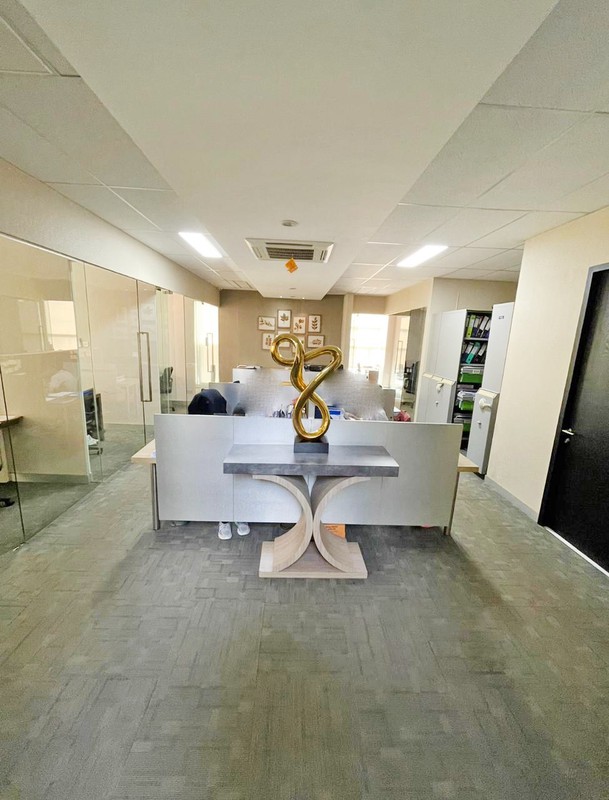 Ruang Usaha Premium 3 Lantai di BSD City Kantor Eksklusif dengan Parkiran Luas