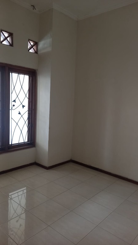 Hunian Asri & Strategis, Rumah Cantik di Dalam Perum Panggungharjo, Sewon, Bantul