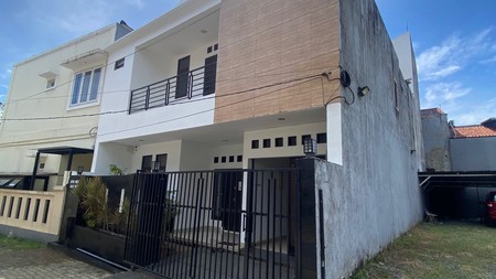 Rumah Kost Untuk Mes Karyawan di Bintaro Siap Huni