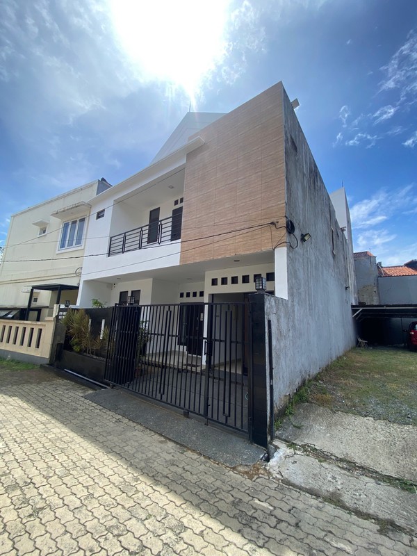 Rumah Kost Untuk Mes Karyawan di Bintaro Siap Huni