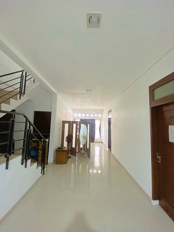 Rumah Kost Untuk Mes Karyawan di Bintaro Siap Huni