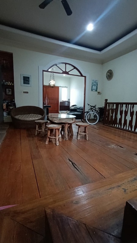 Rumah 2 lantai Javanese Industrial Design di Villa Melati Mas