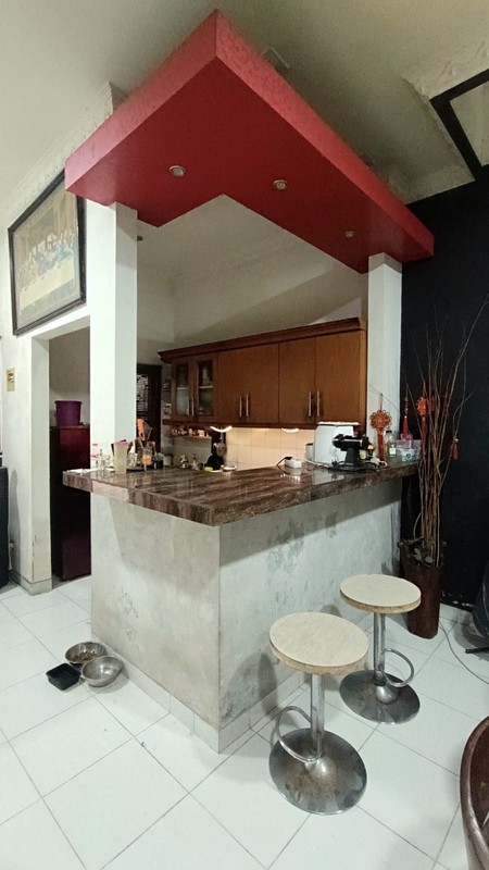 Rumah 2 lantai Javanese Industrial Design di Villa Melati Mas