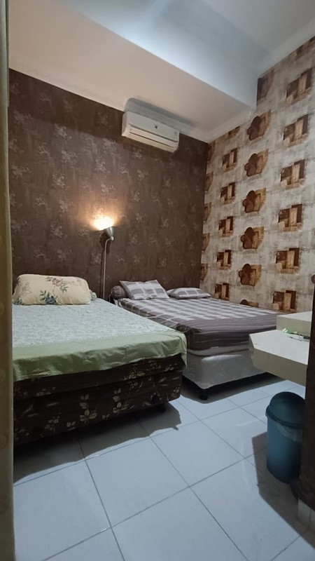 Rumah 2 lantai Javanese Industrial Design di Villa Melati Mas