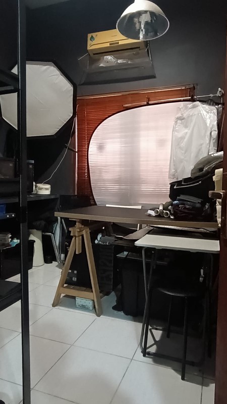 Rumah 2 lantai Javanese Industrial Design di Villa Melati Mas