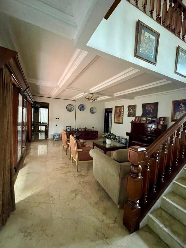 Rumah Bagus, Nyaman dan Asri, Lokasi Strategis di Jakarta Barat