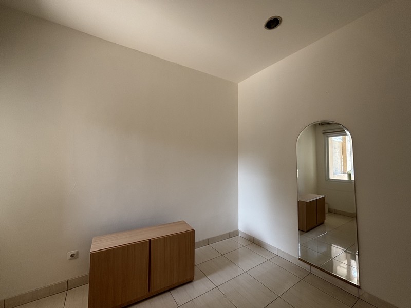 Super Murah! Rumah Kokoh 2.5 Lantai, Rapi Terawat di Kota Wisata Cibubur 