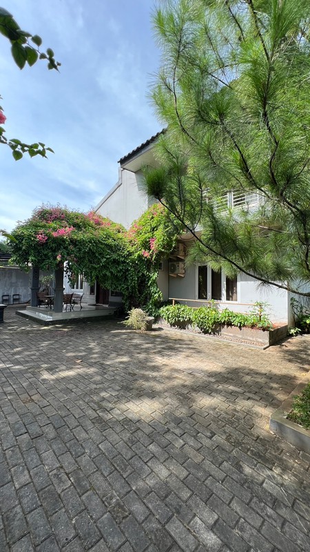 Turun harga rumah di Nusa Loka BSD