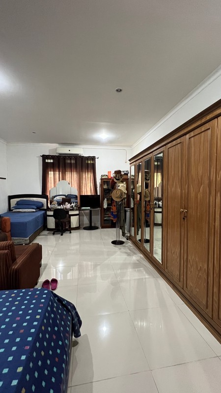 Turun harga rumah di Nusa Loka BSD