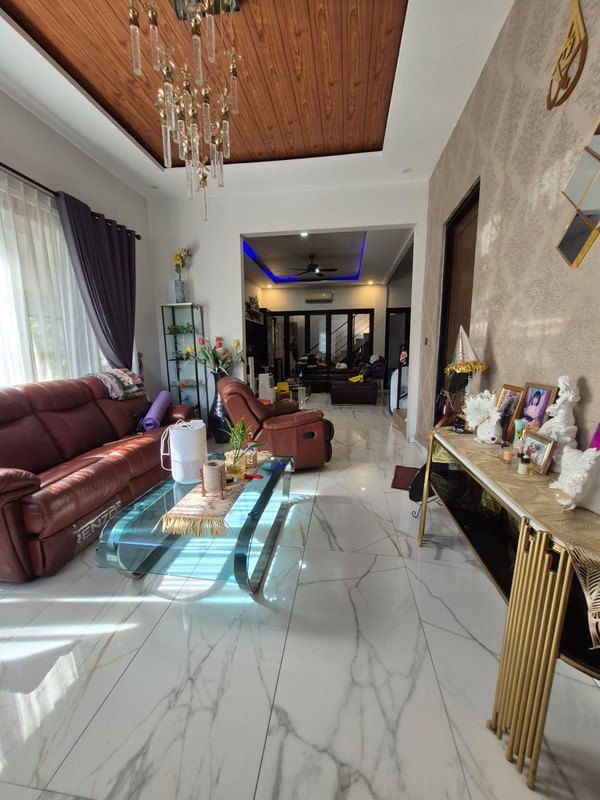 FOR RENT: Hunian Hoek Mewah & Full Furnished - Suvarna Sutera