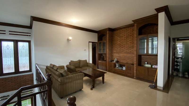 TURUN HARGA !!! RUMAH DI KAWASAN PONDOK KELAPA DUREN SAWIT, JAKARTA TIMUR