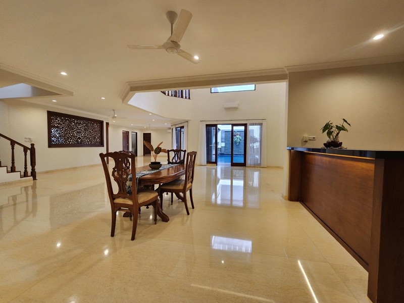 Dijual Rumah Exclusive Luxury Residence di Lebak Bulus