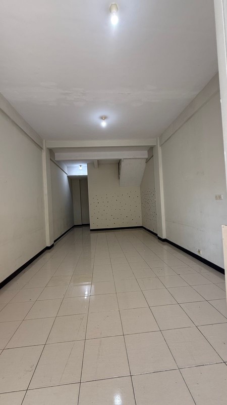 Disewakan Ruko Este Square MERR Surabaya Timur STRATEGIS Depan Kampus C UNAIR cocok buat Segala Usaha 