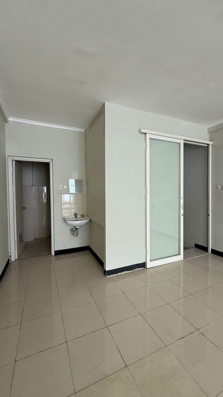 Disewakan Ruko Este Square MERR Surabaya Timur STRATEGIS Depan Kampus C UNAIR cocok buat Segala Usaha 