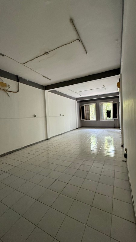 Disewakan Ruko Este Square MERR Surabaya Timur STRATEGIS Depan Kampus C UNAIR cocok buat Segala Usaha 