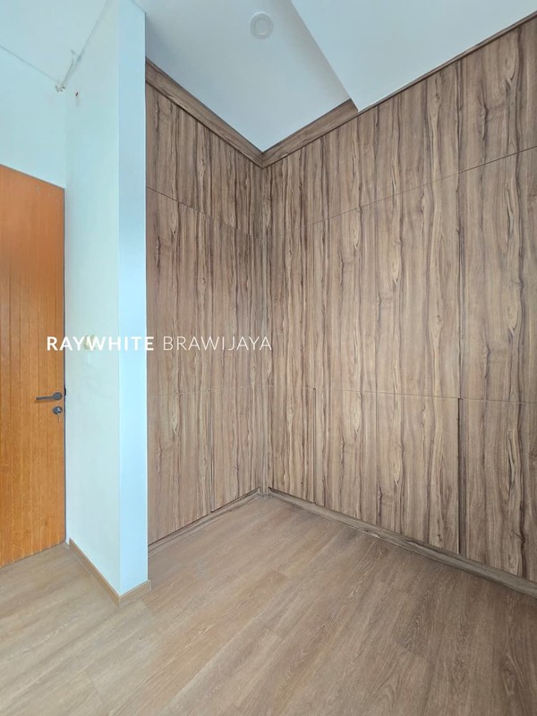 Brand New House Modern Minimalis Area Jagakarsa 