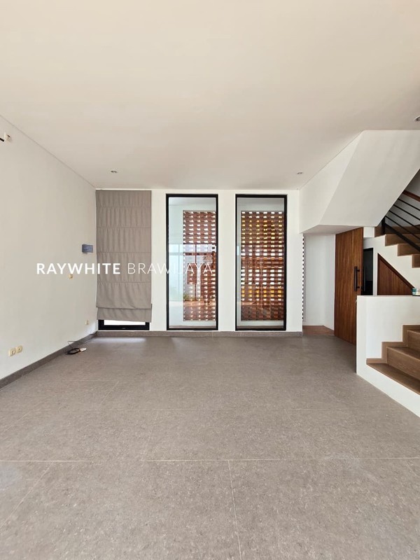 Brand New House Modern Minimalis Area Jagakarsa 