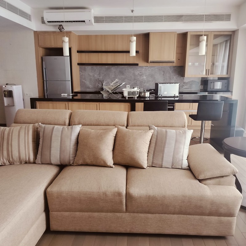 Spacious 2BR Apartment in Verde One Apartment - 167 sqm of Modern Elegance at Kuningan, walking distance to LRT Stasiun, Pet Friendly