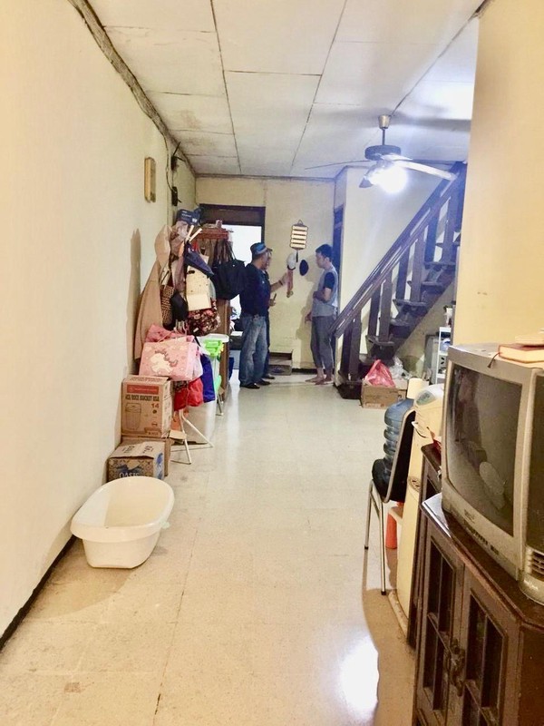 Rumah Akses Jalan Utama 2 mobil di Utan Kayu Jakarta Timur