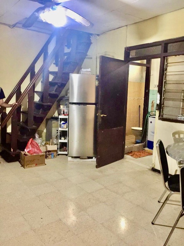 Rumah Akses Jalan Utama 2 mobil di Utan Kayu Jakarta Timur