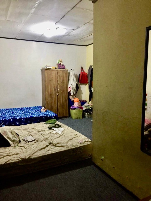 Rumah Akses Jalan Utama 2 mobil di Utan Kayu Jakarta Timur