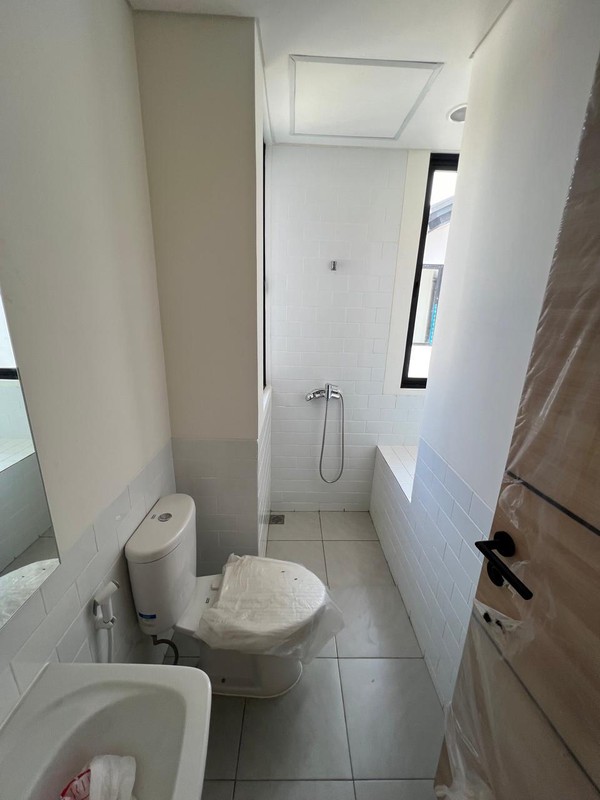 Dijual  Rumah Di Cendana Cove Posisi Hoek , Lippo Karawaci - Tangerang