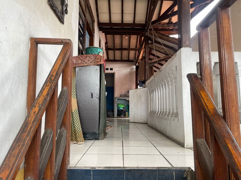 Rumah di kawasan strategis  Otista Jakarta Timur, 231 sqm, Potensi investasi kos-kosan hanya berjarak 1,5 km ke By Pass DI Panjaitan