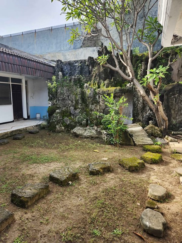 Dijual Rumah 1,5 Lantai Kutisari Indah Utara Surabaya  