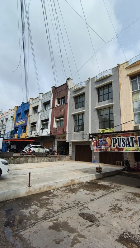 DISEWAKAN 2 UNIT RUKO GANDENG LOKASI STRATEGIS