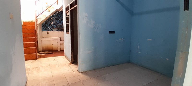 Di jual rumah di cireunde