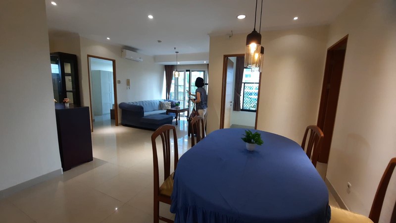 DIJUAL APT 4BR lantai 6, Pool View, di HAMPTON'S PARK, PONDOK INDAH