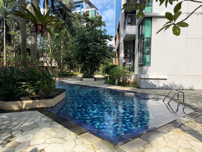 DIJUAL APT 4BR lantai 6, Pool View, di HAMPTON'S PARK, PONDOK INDAH