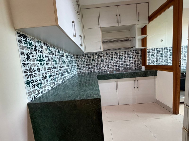 DIJUAL APT 4BR lantai 6, Pool View, di HAMPTON'S PARK, PONDOK INDAH