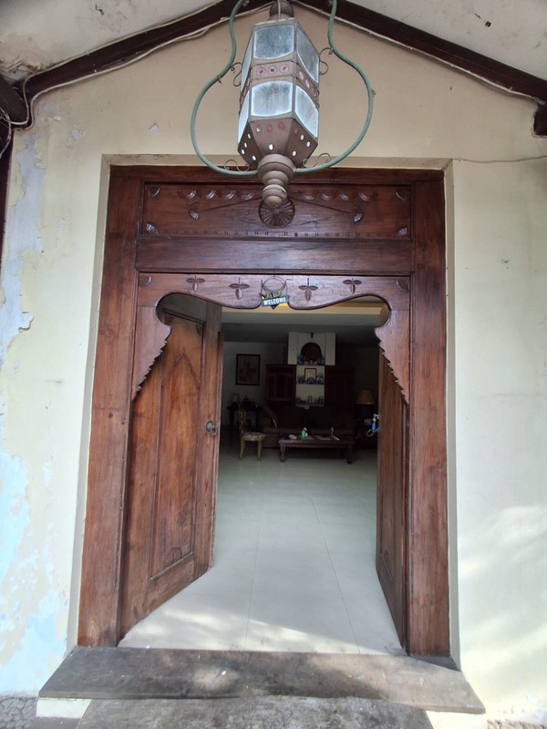 Dijual Rumah Lokasi Strategis Di Jl. Rajawali, Bintaro Jaya Sektor 9, Jakarta Selatan