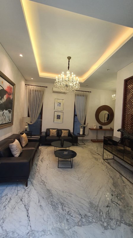 Dijual Rumah mewah dengan gaya modern minimalis di lokasi premium jakarta selatan