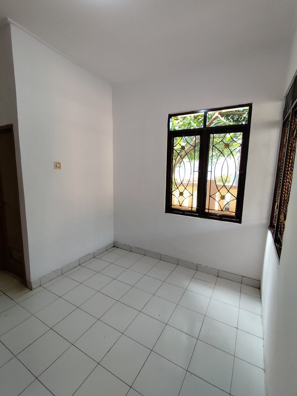 Rumah Satu Lantai  Sudah Renovasi di Harvest City 