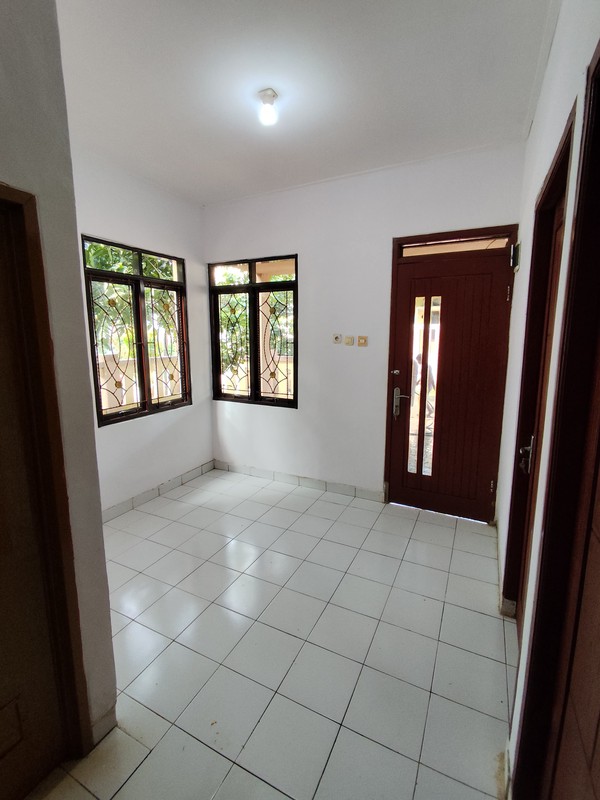 Rumah Satu Lantai  Sudah Renovasi di Harvest City 