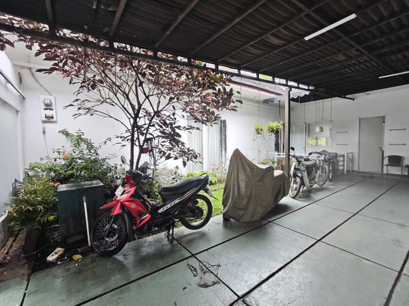  DI JUAL RUMAH NYAMAN & ASRI, LOKASI STRATEGIS TERLETAK DI TENGAH KOTA