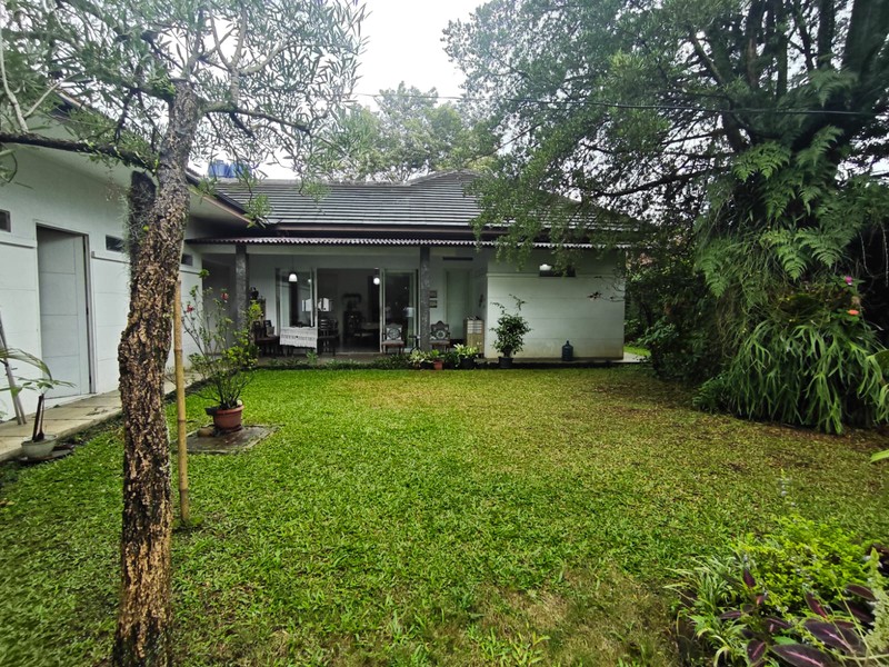  DI JUAL RUMAH NYAMAN & ASRI, LOKASI STRATEGIS TERLETAK DI TENGAH KOTA