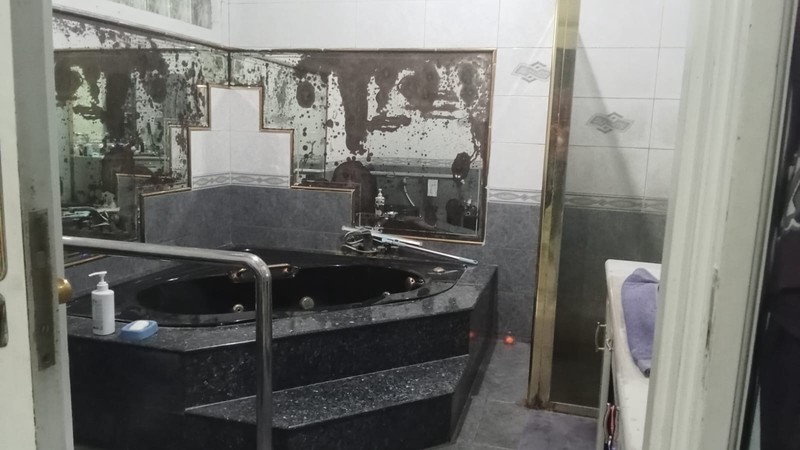 Rumah Siap Huni dengan bangunan terawat di Duren Tiga, Jakarta Selatan