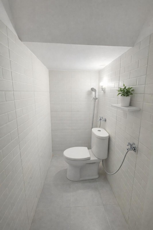 Rumah dekat sektor 2 Bintaro dan st kereta Pd Ranji, untuk kost kostan cocok....