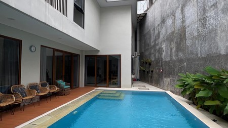 Rumah Bagus Siap Huni dan Asri di Camar, Bintaro Jaya, Sektor 3