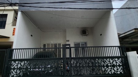 Rumah Dijual di Janur Asri Kelapa Gading