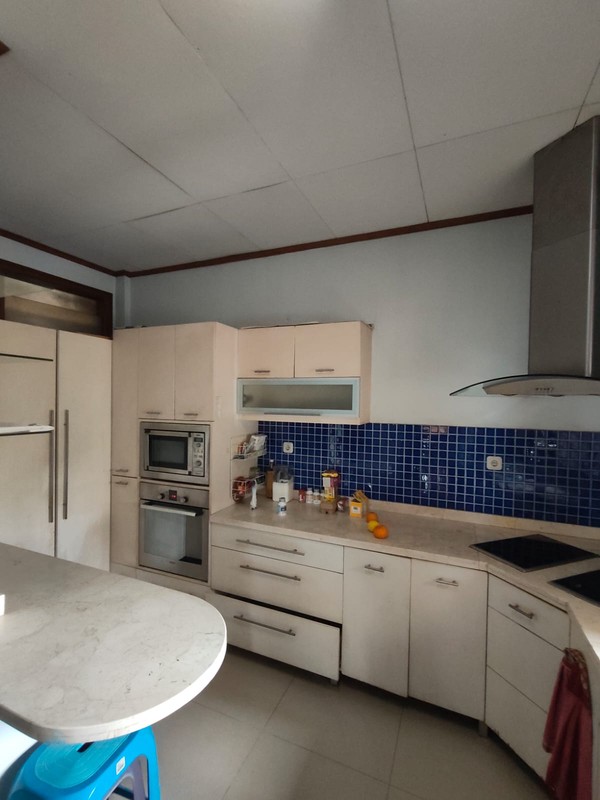 dijual cepat apartemen Galleria Court Condominium (Hommy, Cozy dan comfortable) 