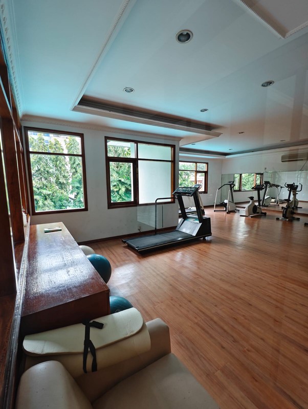 dijual cepat apartemen Galleria Court Condominium (Hommy, Cozy dan comfortable) 