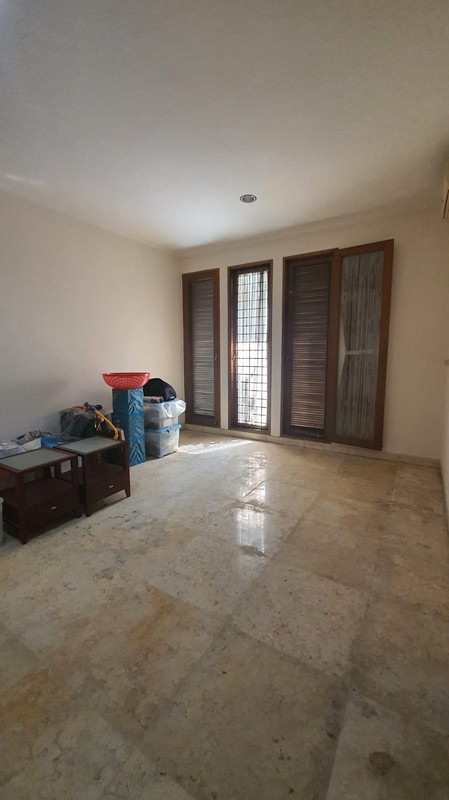 DIJUAL RUMAH SIAP PAKAI KEMANG - JAKARTA SELATAN 