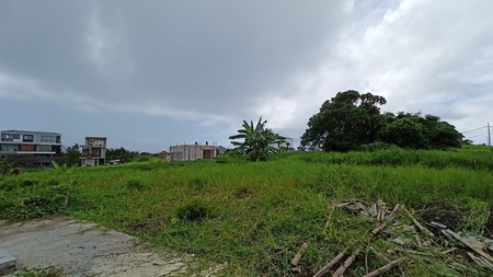 Freehold - Prime Tourism Land only 5 Minutes' Walk to Mengening Beach, Bali